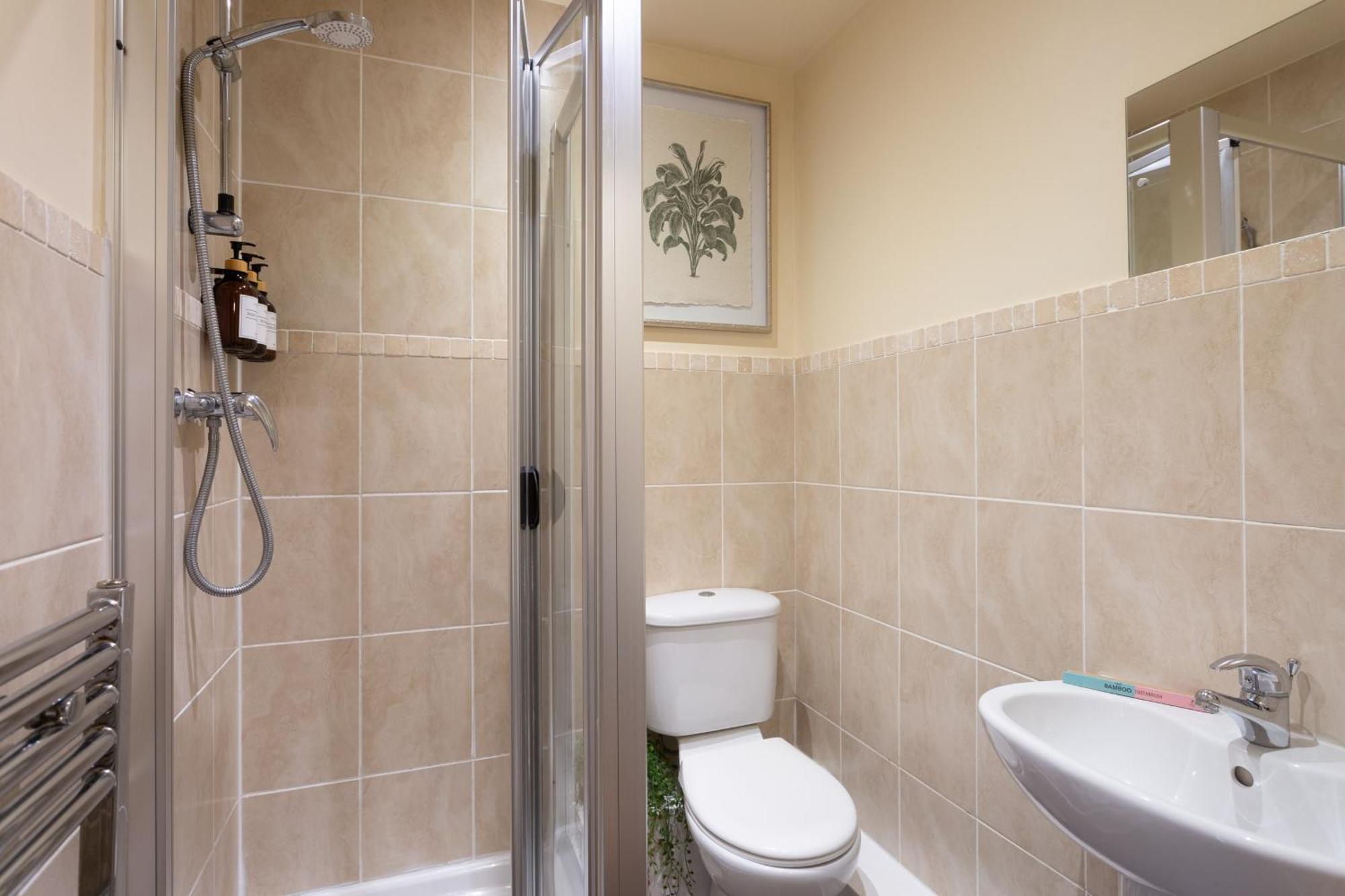 Bootham Court Grade II Duplex Apartment With Free Parking & Wi-Fi - Sleeps 2-6 People ยอร์ค ภายนอก รูปภาพ
